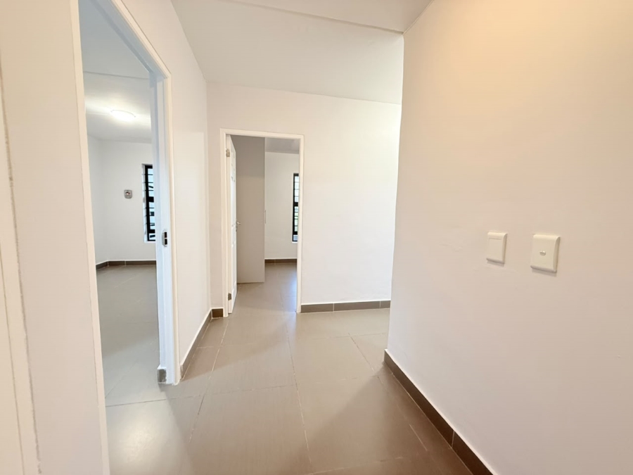 2 Bedroom Property for Sale in Parklands North Western Cape